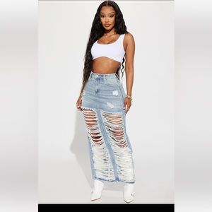 Fashion Nova Distressed Denim Skirt Size Medium